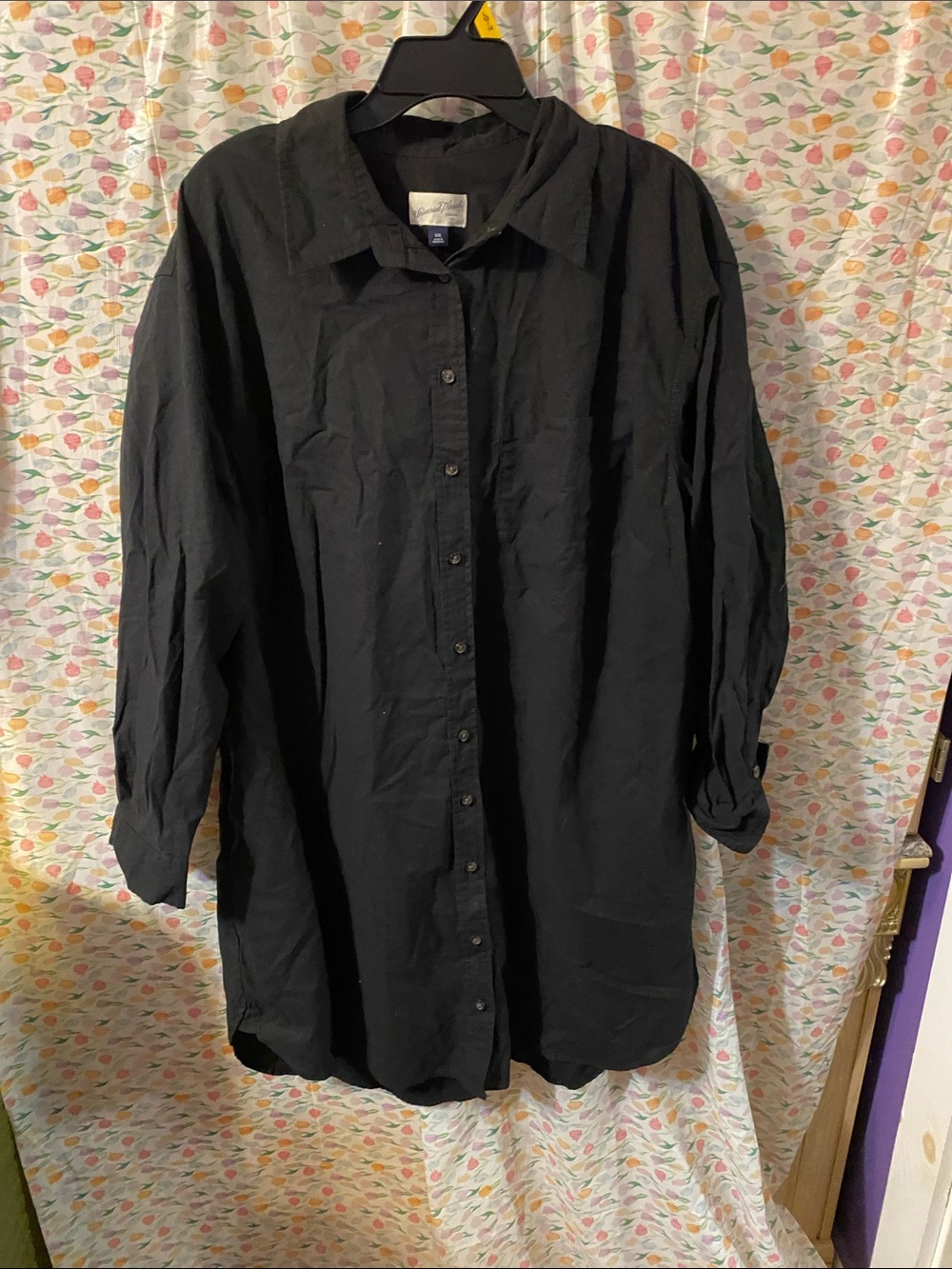 Men's Black Button-Up Shirt